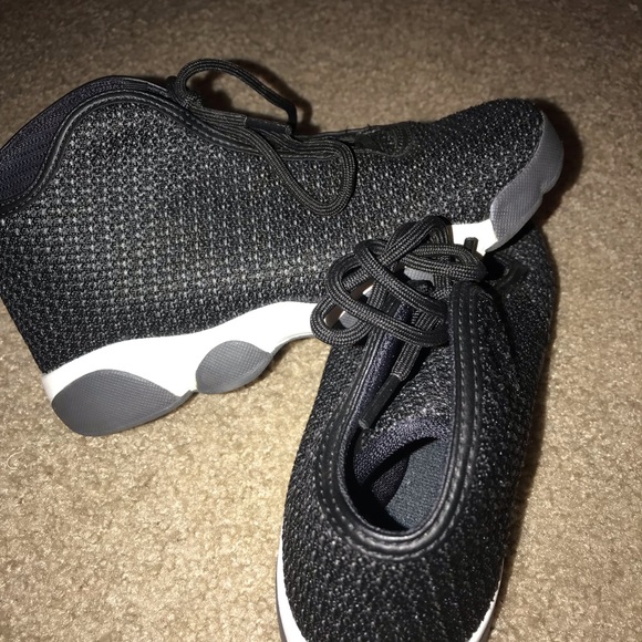 Jordan’s - Picture 3 of 4